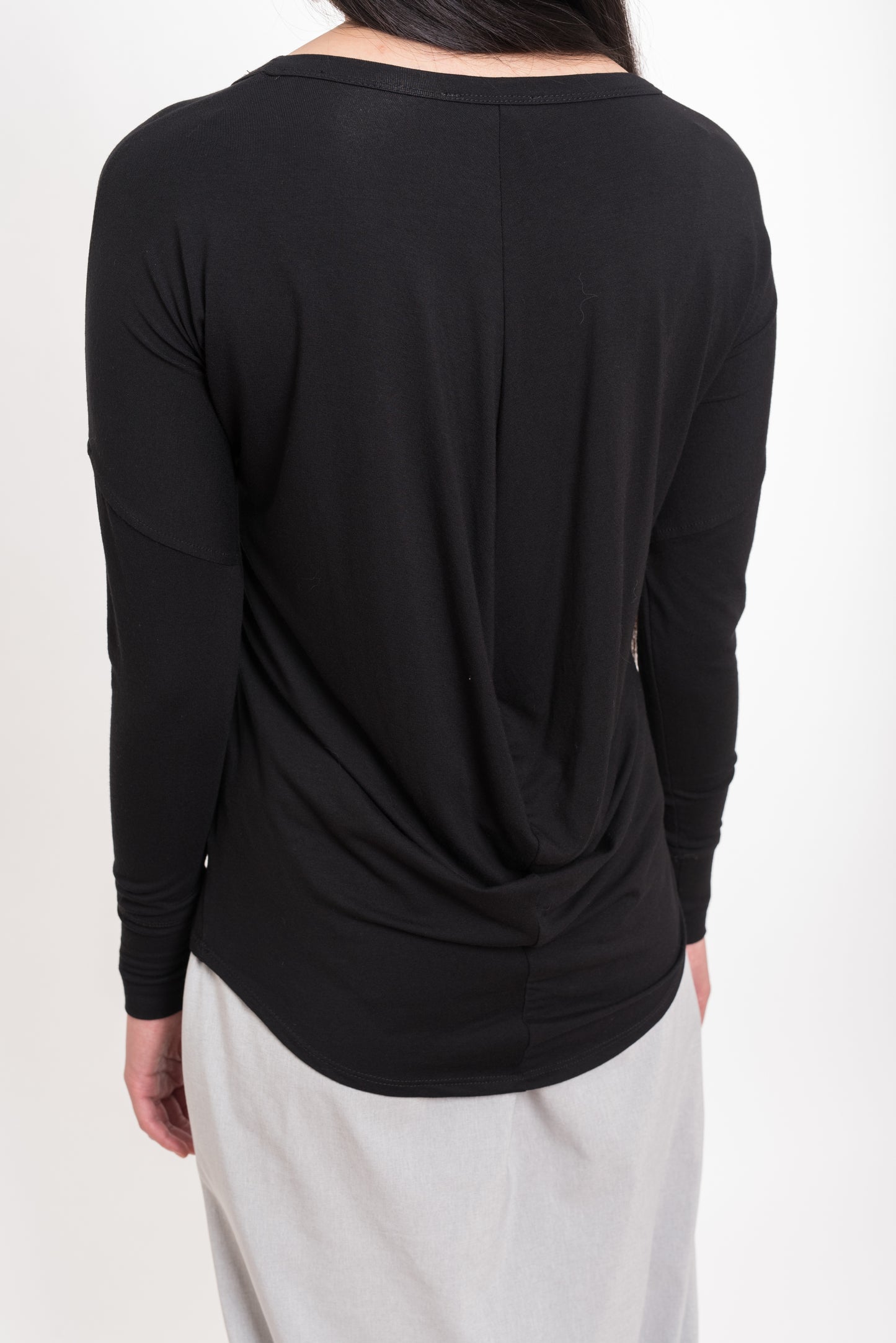 Draped Back V-NECK TOP